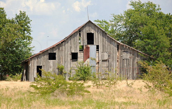 Barn Pictures in Windom, Texas