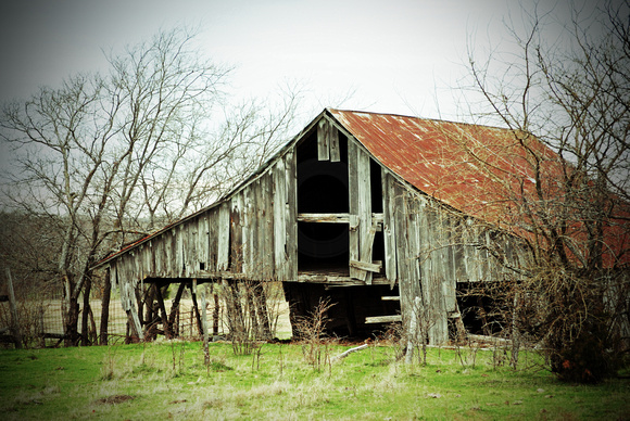 Old Barn Photos in Windom, Texas